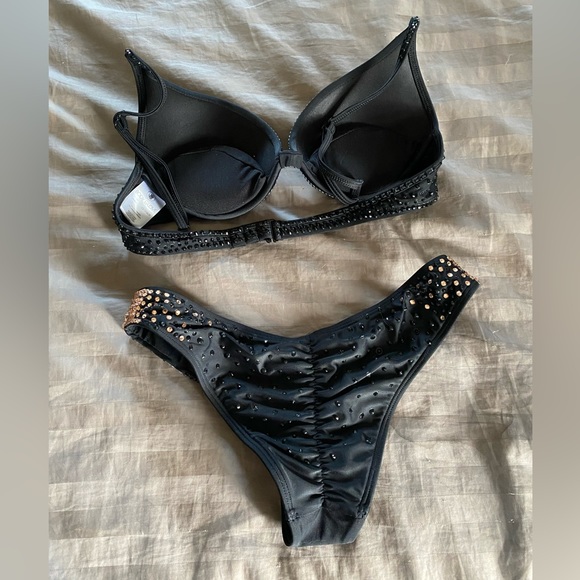 Rhinestone competition bikini - Picture 3 of 8